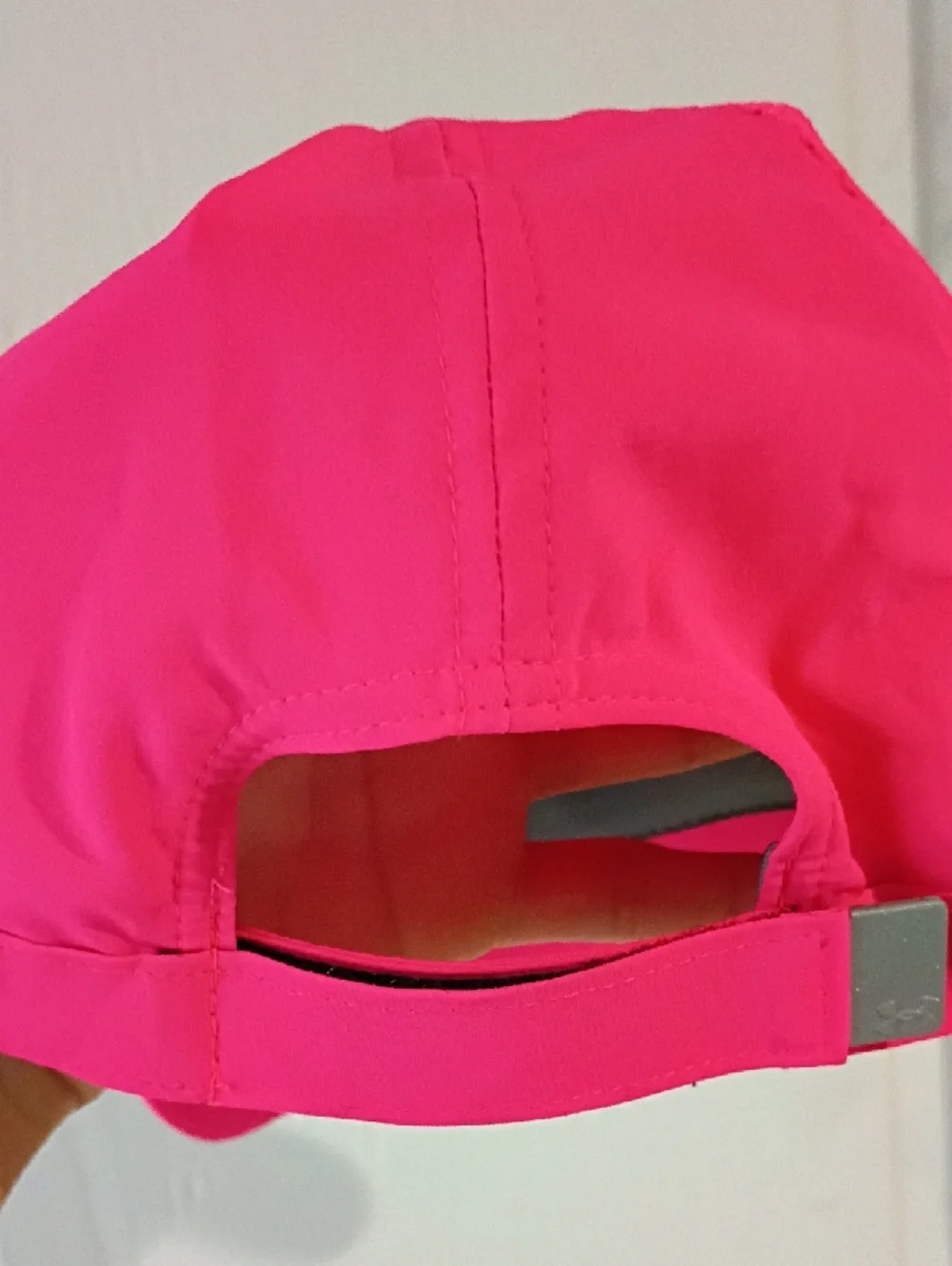 Under Armour Women’s Hot Pink Swim Cap-Style Performance Hat - Picture 4 of 5